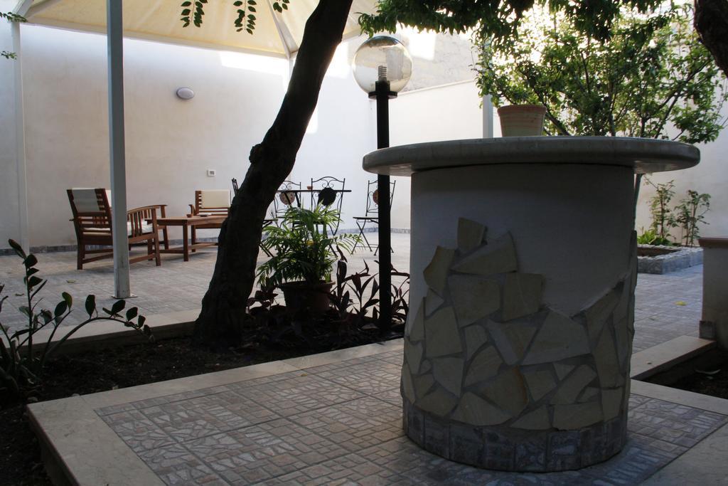 Il Giardinetto Bed & Breakfast Trapani Exterior foto